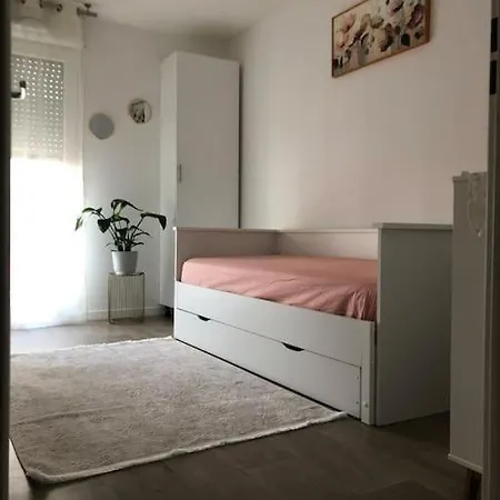 De Luxe Au Design Moderne Bezons